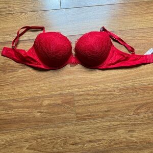 Victoria secret push-up bra